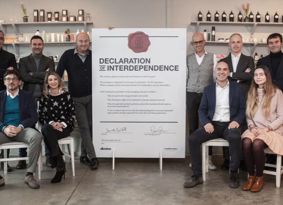 2016 A fost deschisă filiala din Hong Kong. Au început lucrările de construcție la Davines Village. Grupul a obținut certificarea BCorp.